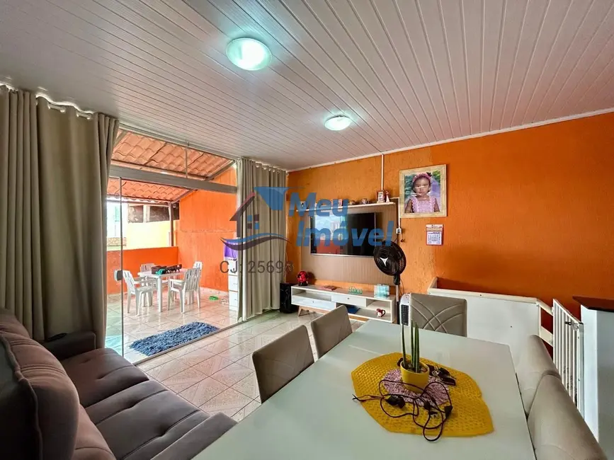 Foto 1 de Casa com 5 quartos à venda, 120m2 em Samambaia Norte (Samambaia), Brasilia - DF