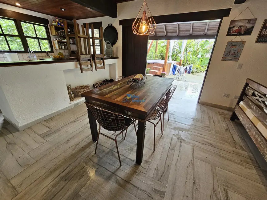 Foto 8 de Casa de Condomínio com 4 quartos à venda, 190m2 em Cachoeira do Bom Jesus, Florianopolis - SC