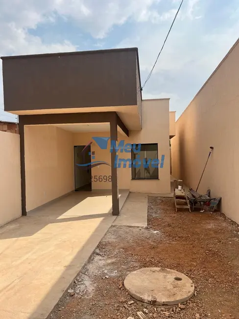 Foto 1 de Casa com 2 quartos à venda, 70m2 em Parque Alvorada I, Luziania - GO