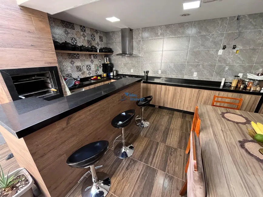 Casa com 3 quartos à venda, 120m2 em Ceilândia Sul (Ceilândia), Brasilia - DF - imagem 5 Foto 5 de Casa com 3 quartos à venda, 120m2 em Ceilândia Sul (Ceilândia), Brasilia - DF