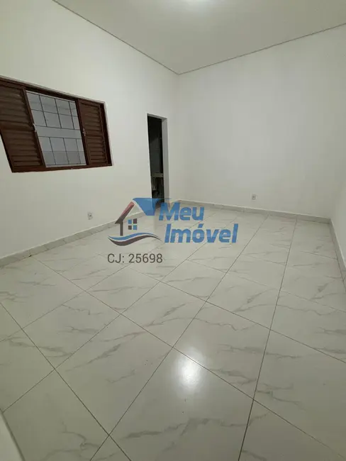 Foto 5 de Casa com 3 quartos à venda, 120m2 em Parque Estrela Dalva II, Luziania - GO