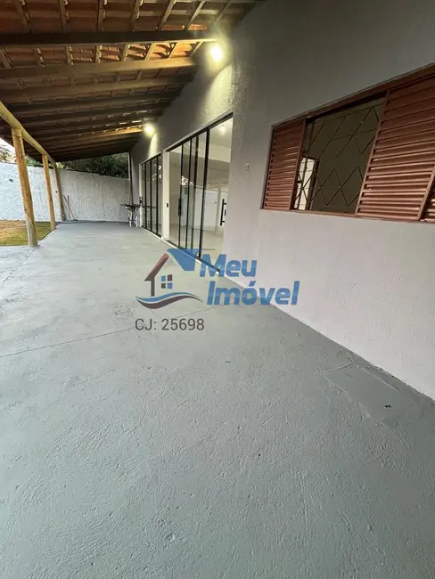 Foto 9 de Casa com 3 quartos à venda, 120m2 em Parque Estrela Dalva II, Luziania - GO