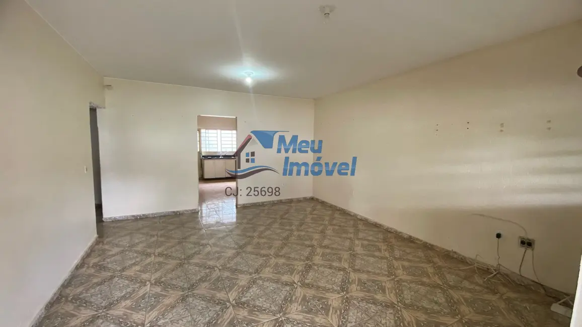 Casa com 3 quartos à venda, 135m2 em Recanto das Emas, Brasilia - DF - imagem 5 Foto 5 de Casa com 3 quartos à venda, 135m2 em Recanto das Emas, Brasilia - DF