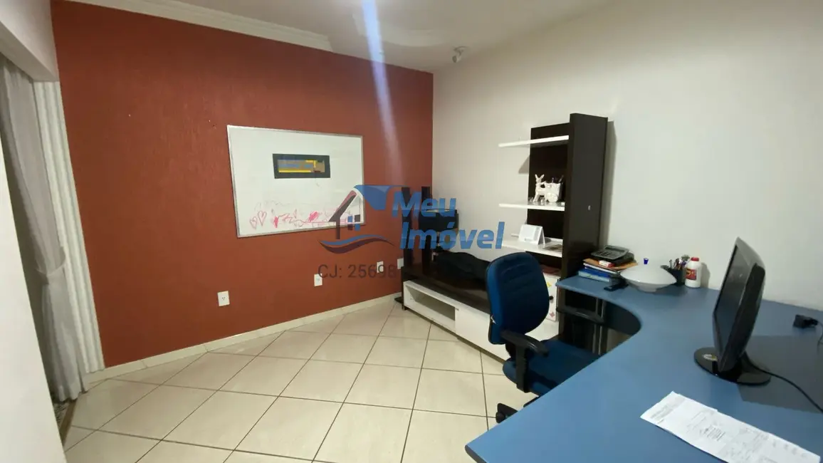 Foto 9 de Casa com 4 quartos à venda, 250m2 em Taguatinga Norte (Taguatinga), Brasilia - DF