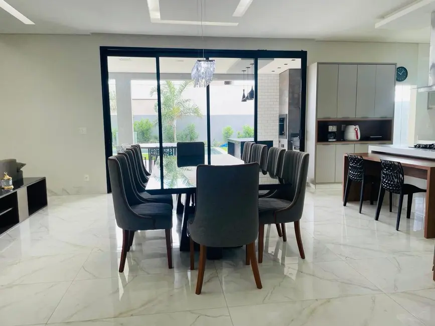 Casa de Condomínio com 4 quartos à venda, 400m2 em Alto da Boa Vista (Sobradinho), Brasilia - DF - imagem 4 Foto 4 de Casa de Condomínio com 4 quartos à venda, 400m2 em Alto da Boa Vista (Sobradinho), Brasilia - DF