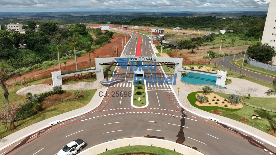 Foto 9 de Casa de Condomínio com 2 quartos à venda, 112m2 em Parque Rio Branco, Valparaiso De Goias - GO