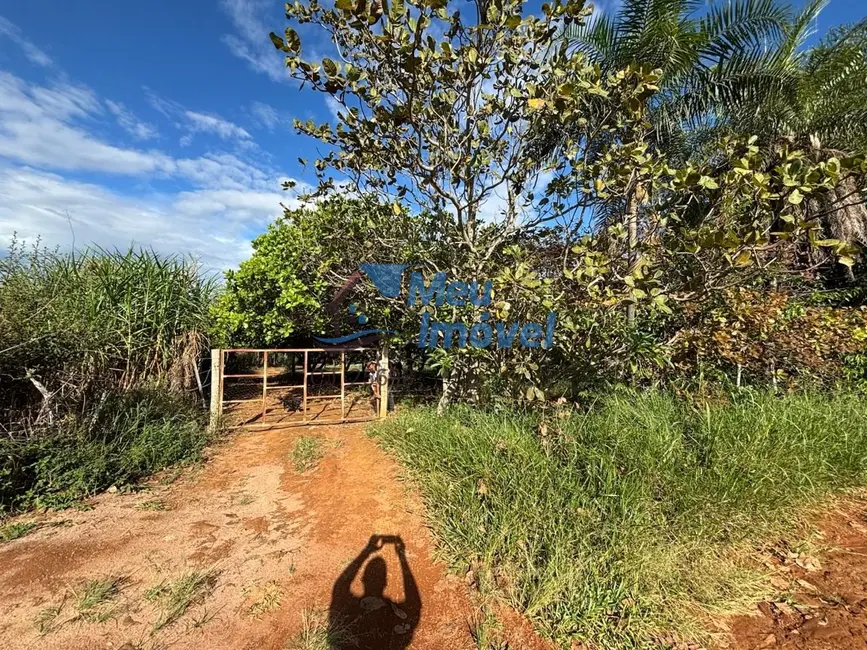 Foto 3 de Chácara com 3 quartos à venda, 23000m2 em Área Rural de Luziânia, Luziania - GO