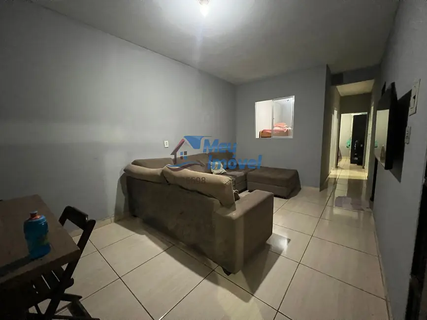 Casa com 4 quartos à venda, 120m2 em Samambaia Sul (Samambaia), Brasilia - DF - imagem 3 Foto 3 de Casa com 4 quartos à venda, 120m2 em Samambaia Sul (Samambaia), Brasilia - DF