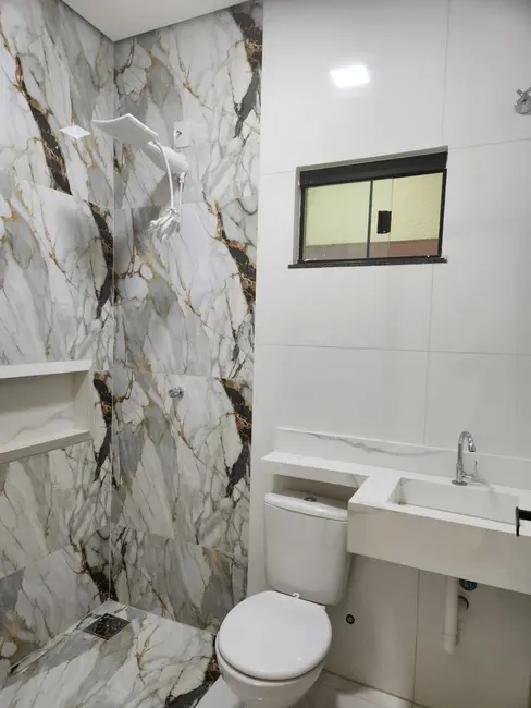 Casa com 3 quartos à venda, 113m2 em Parque Esplanada III, Valparaiso De Goias - GO - imagem 4 Foto 4 de Casa com 3 quartos à venda, 113m2 em Parque Esplanada III, Valparaiso De Goias - GO