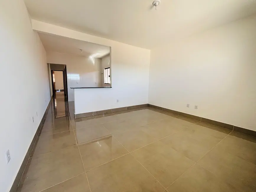 Casa com 2 quartos à venda, 84m2 em Parque JK, Luziania - GO - imagem 2 Foto 2 de Casa com 2 quartos à venda, 84m2 em Parque JK, Luziania - GO