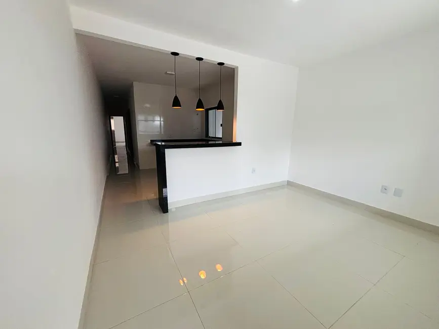 Casa com 3 quartos à venda, 102m2 em Parque Estrela Dalva II, Luziania - GO - imagem 2 Foto 2 de Casa com 3 quartos à venda, 102m2 em Parque Estrela Dalva II, Luziania - GO