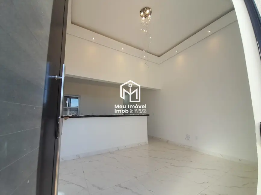 Casa com 3 quartos à venda, 106m2 em Jardim Céu Azul, Valparaiso De Goias - GO - imagem 3 Foto 3 de Casa com 3 quartos à venda, 106m2 em Jardim Céu Azul, Valparaiso De Goias - GO