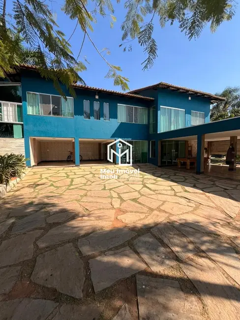 Casa com 3 quartos à venda, 1800m2 em Setor Habitacional Arniqueira (Águas Claras), Brasilia - DF - imagem 5 Foto 5 de Casa com 3 quartos à venda, 1800m2 em Setor Habitacional Arniqueira (Águas Claras), Brasilia - DF