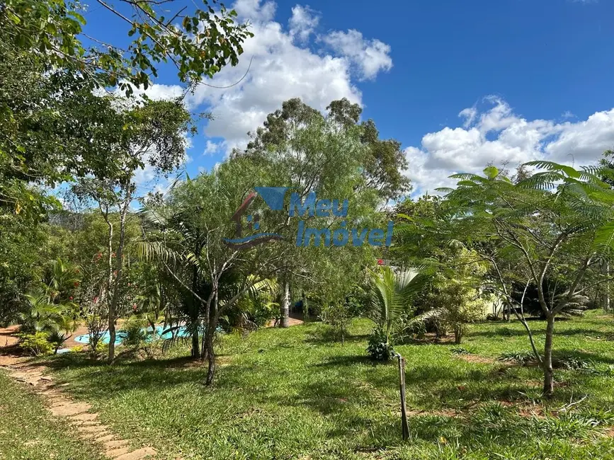 Foto 9 de Chácara com 3 quartos à venda, 6800m2 em Parque Estrela Dalva II, Luziania - GO