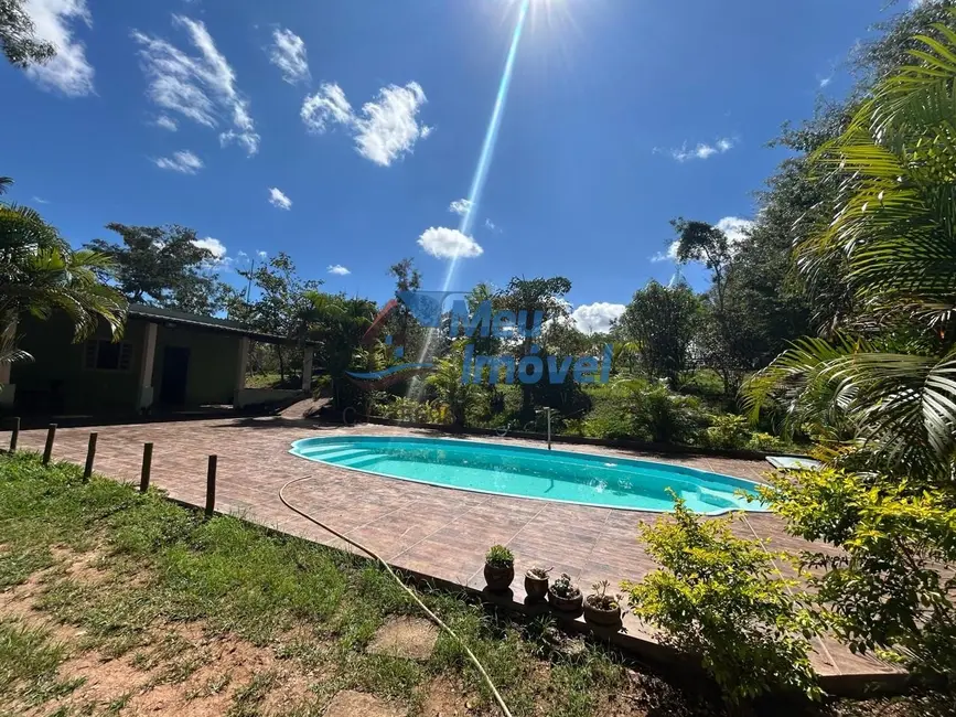 Foto 2 de Chácara com 3 quartos à venda, 6800m2 em Parque Estrela Dalva II, Luziania - GO