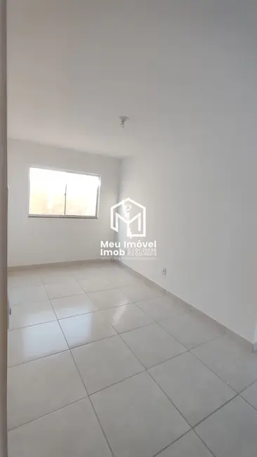 Foto 2 de Apartamento com 2 quartos à venda, 59m2 em Parque Alvorada I, Luziania - GO