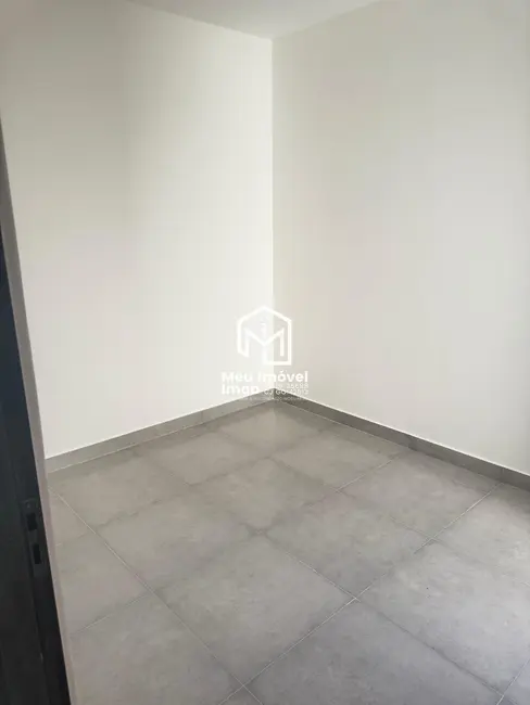 Foto 5 de Casa com 2 quartos à venda, 68m2 em Parque Alvorada I, Luziania - GO