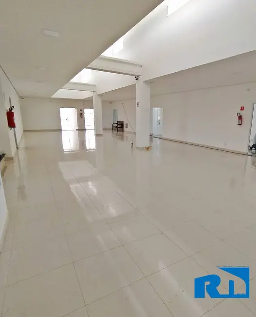 Foto 2 de Sala Comercial para alugar, 37m2 em Caraguatatuba - SP
