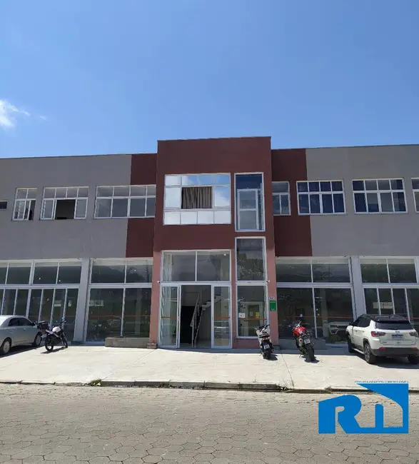 Foto 3 de Sala Comercial para alugar, 37m2 em Caraguatatuba - SP