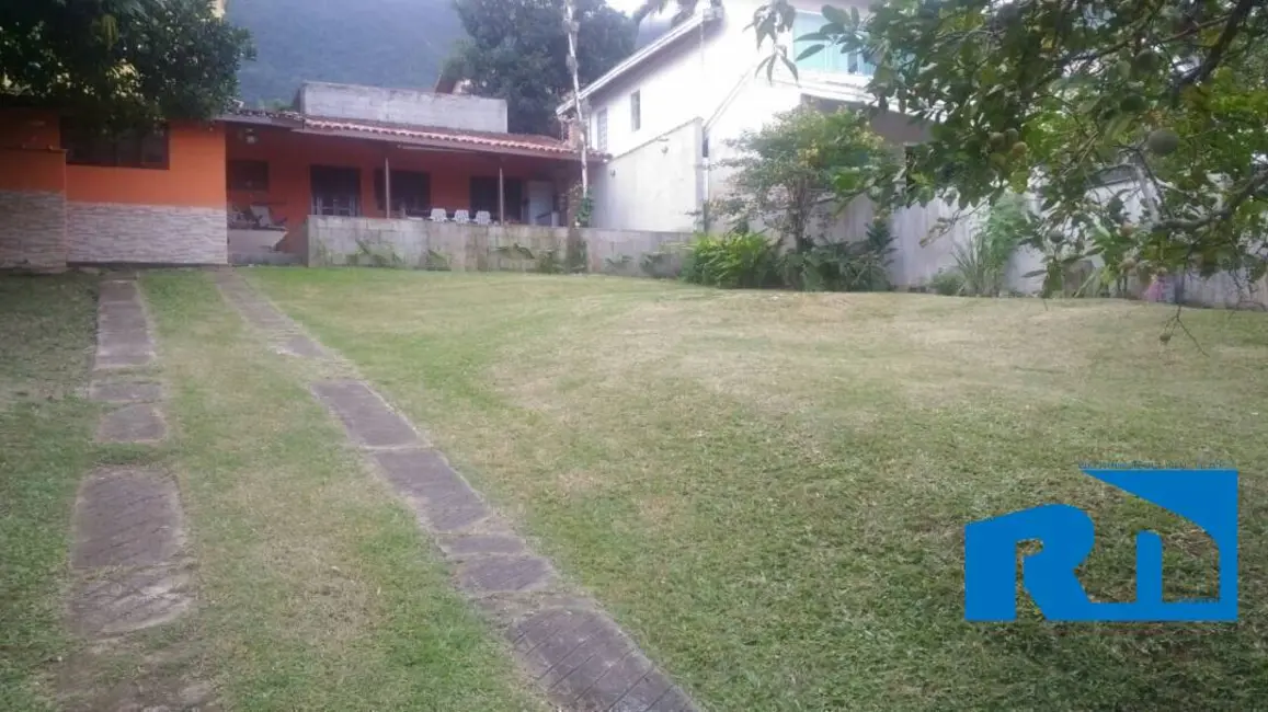 Foto 3 de Casa com 2 quartos à venda, 960m2 em Park Imperial, Caraguatatuba - SP