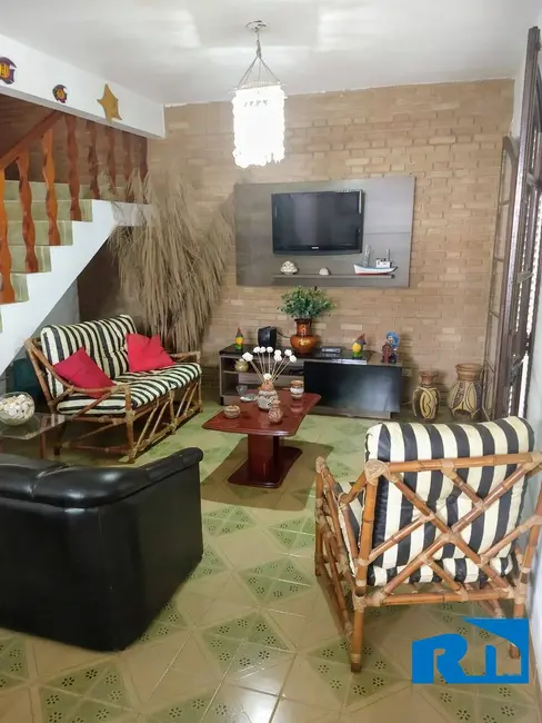 Casa com 4 quartos à venda, 250m2 em Jardim Adalgisa, Caraguatatuba - SP - imagem 9 Foto 9 de Casa com 4 quartos à venda, 250m2 em Jardim Adalgisa, Caraguatatuba - SP