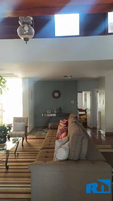 Foto 4 de Casa com 4 quartos à venda, 300m2 em Indaiá, Caraguatatuba - SP