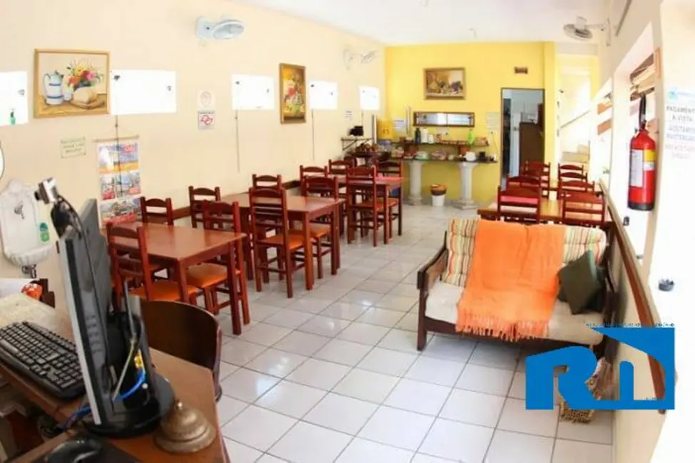 Foto 9 de Casa com 10 quartos à venda, 600m2 em Caraguatatuba - SP