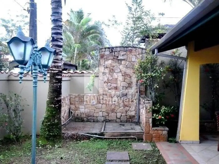 Foto 1 de Casa com 4 quartos à venda, 223m2 em Mar Verde, Caraguatatuba, SP