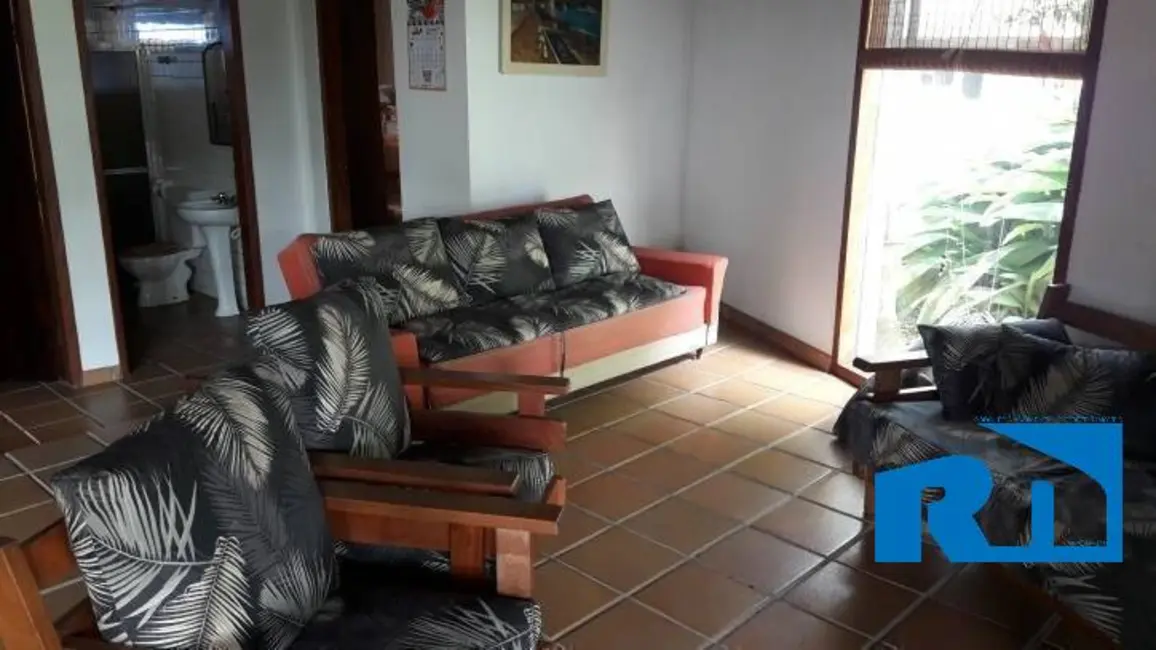 Foto 6 de Casa com 3 quartos à venda, 640m2 em Tabatinga, Caraguatatuba - SP