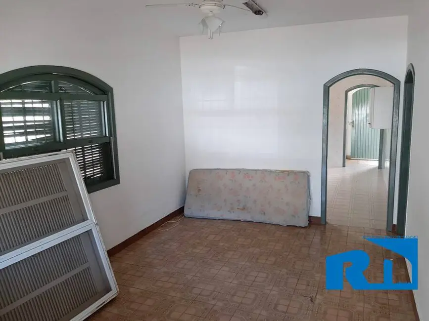 Foto 4 de Casa com 2 quartos à venda, 300m2 em Martim de Sá, Caraguatatuba - SP