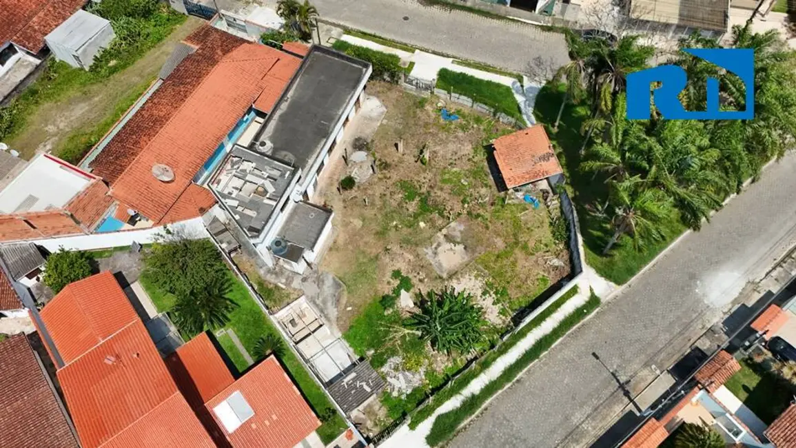 Foto 1 de Terreno / Lote à venda, 777m2 em Prainha, Caraguatatuba - SP