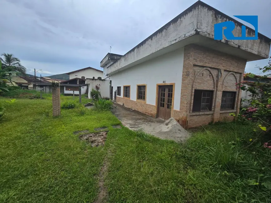 Foto 1 de Terreno / Lote à venda, 777m2 em Prainha, Caraguatatuba - SP