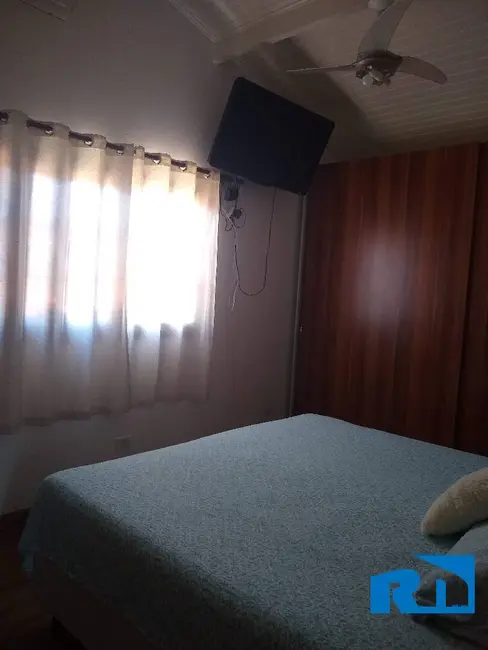 Foto 9 de Casa com 5 quartos à venda, 300m2 em Parque Balneário Poiares, Caraguatatuba - SP