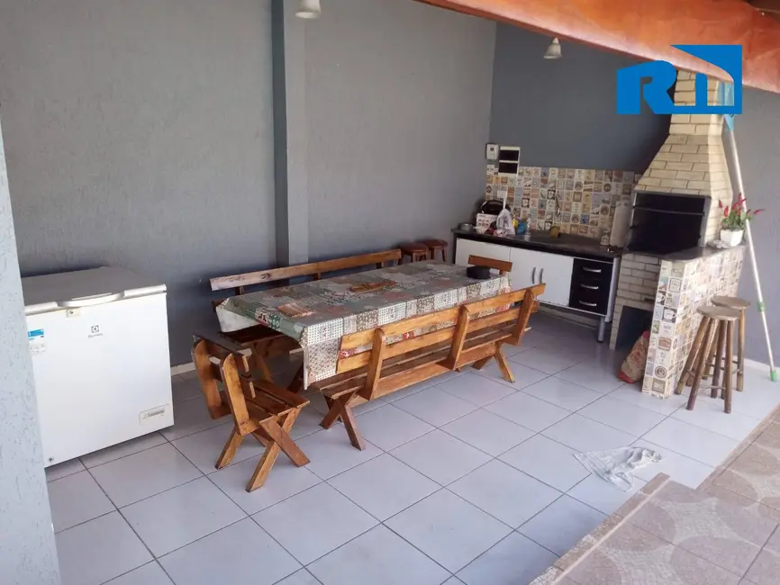 Foto 4 de Casa com 3 quartos à venda, 300m2 em Vila Atlântica, Caraguatatuba - SP