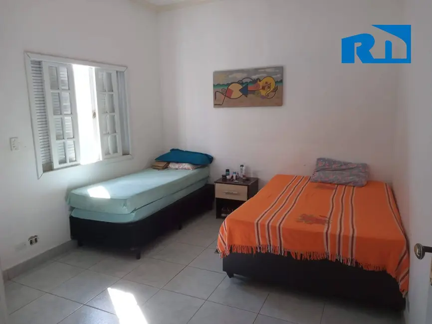 Foto 9 de Casa com 3 quartos à venda, 300m2 em Vila Atlântica, Caraguatatuba - SP