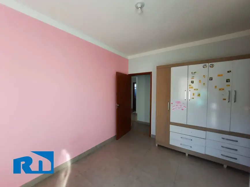 Foto 8 de Casa com 3 quartos à venda, 360m2 em Cidade Jardim, Caraguatatuba - SP
