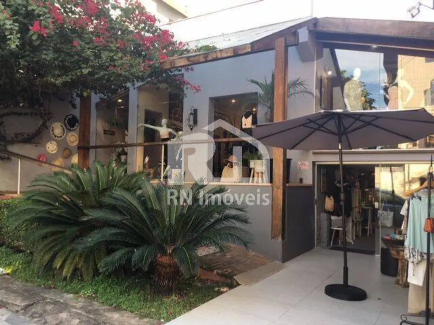 Foto 1 de Sala Comercial à venda, 232m2 em Centro, Caraguatatuba - SP
