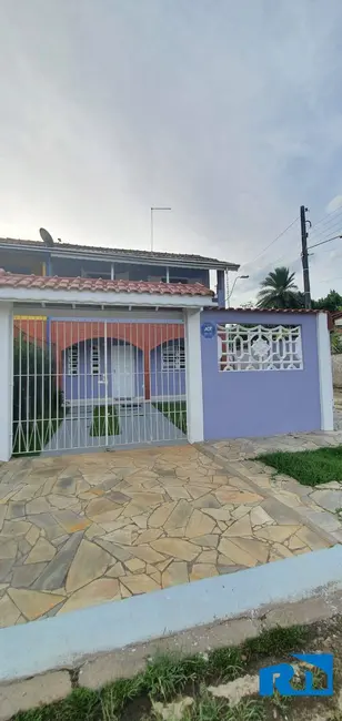 Foto 2 de Sobrado com 2 quartos à venda e para alugar, 180m2 em Indaiá, Caraguatatuba - SP