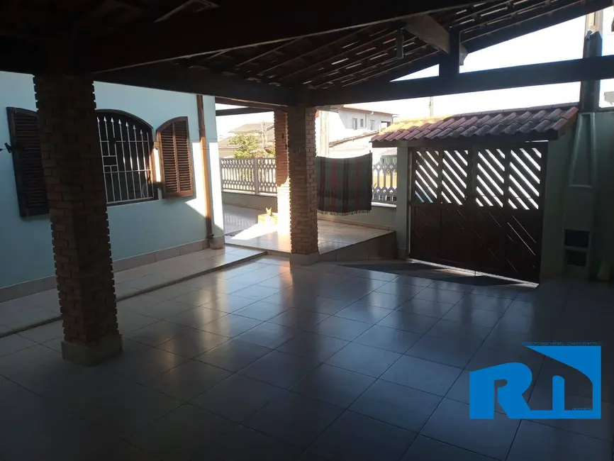 Foto 5 de Casa com 2 quartos à venda, 304m2 em Poiares, Caraguatatuba - SP