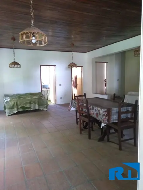 Foto 3 de Casa com 2 quartos à venda, 365m2 em Massaguaçu, Caraguatatuba - SP