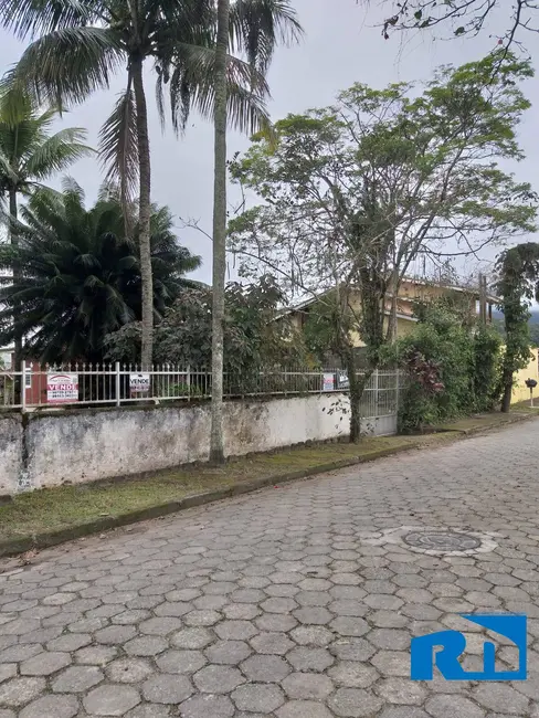 Foto 1 de Casa com 2 quartos à venda, 365m2 em Massaguaçu, Caraguatatuba - SP