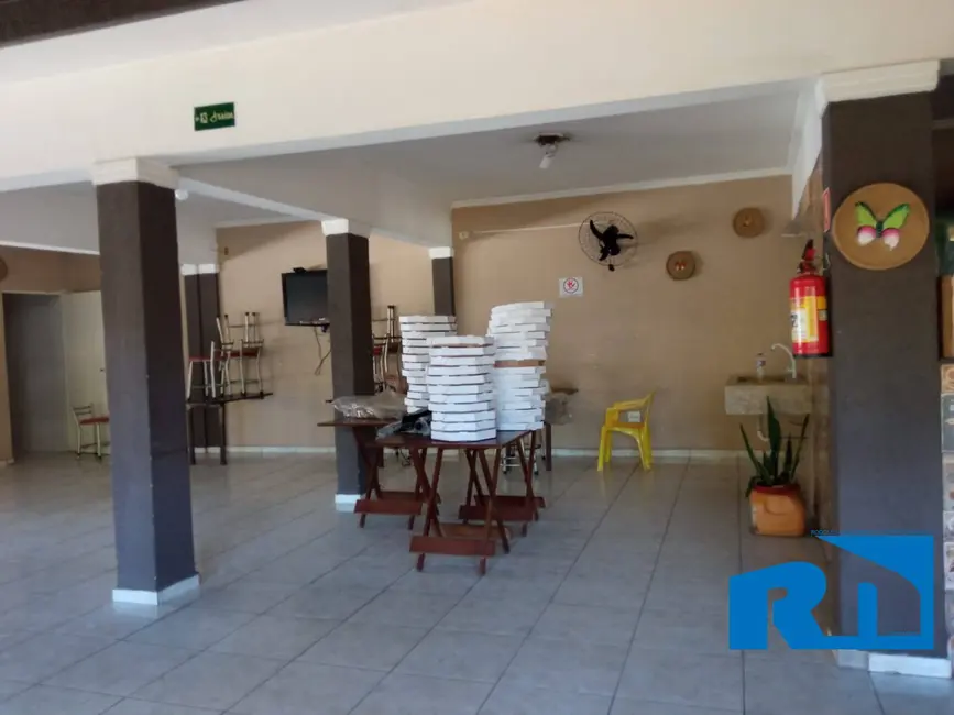 Foto 8 de Sala Comercial à venda, 300m2 em Jardim Primavera, Caraguatatuba - SP