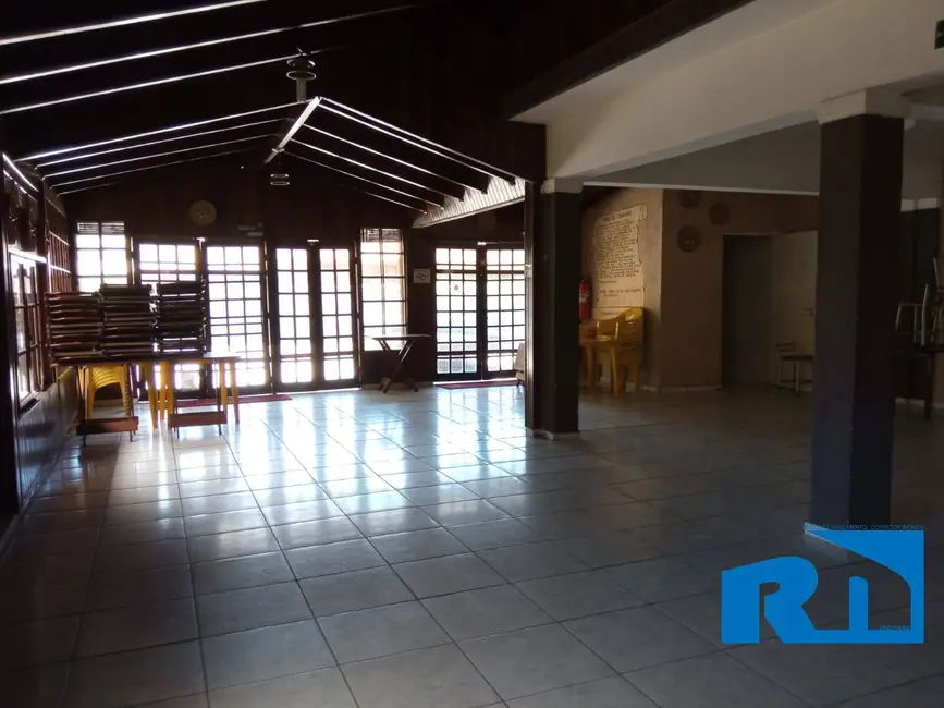 Foto 3 de Sala Comercial à venda, 300m2 em Jardim Primavera, Caraguatatuba - SP