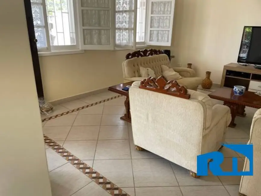 Casa com 3 quartos à venda em Caraguatatuba - SP - imagem 7 Foto 7 de Casa com 3 quartos à venda em Caraguatatuba - SP