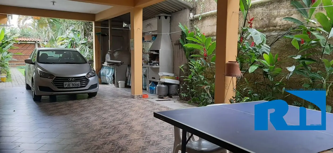 Foto 3 de Casa com 3 quartos à venda, 500m2 em Caraguatatuba - SP