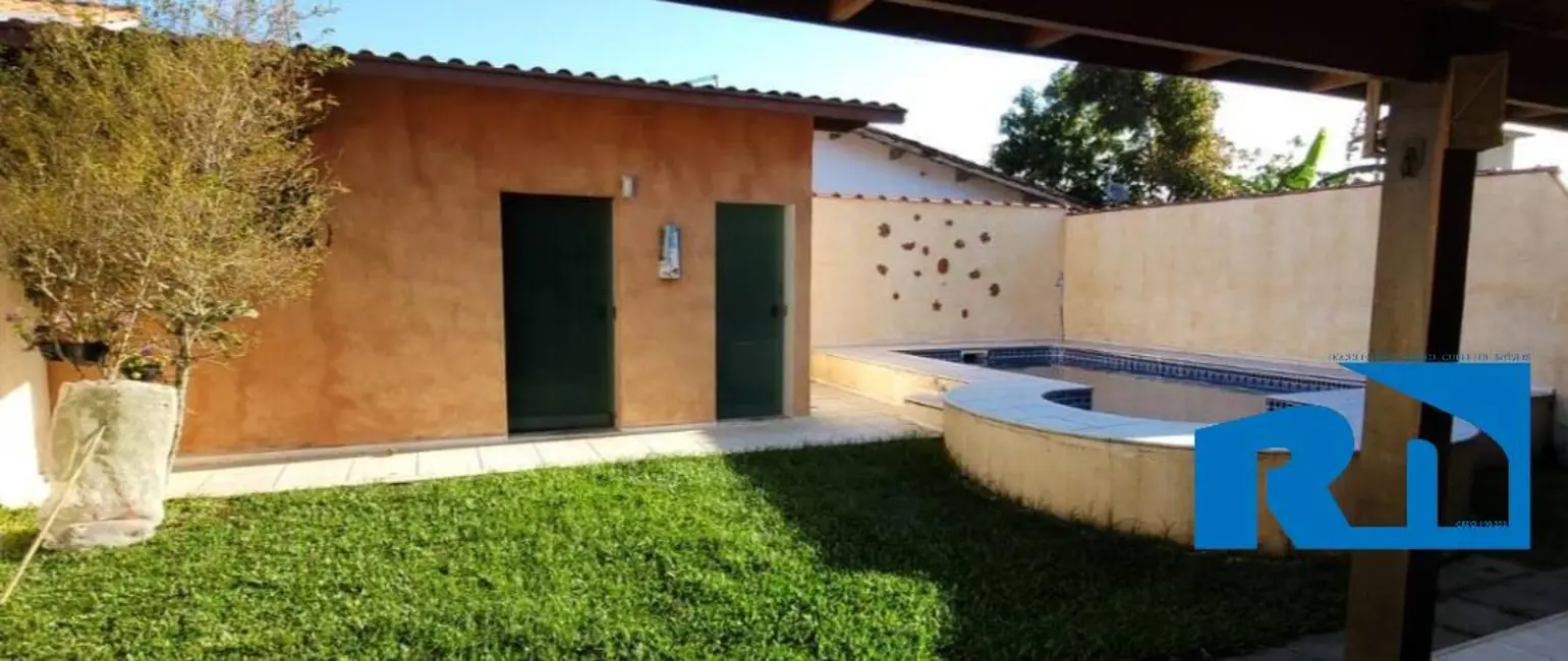 Casa com 3 quartos à venda, 360m2 em Pontal de Santa Marina, Caraguatatuba - SP - imagem 7 Foto 7 de Casa com 3 quartos à venda, 360m2 em Pontal de Santa Marina, Caraguatatuba - SP