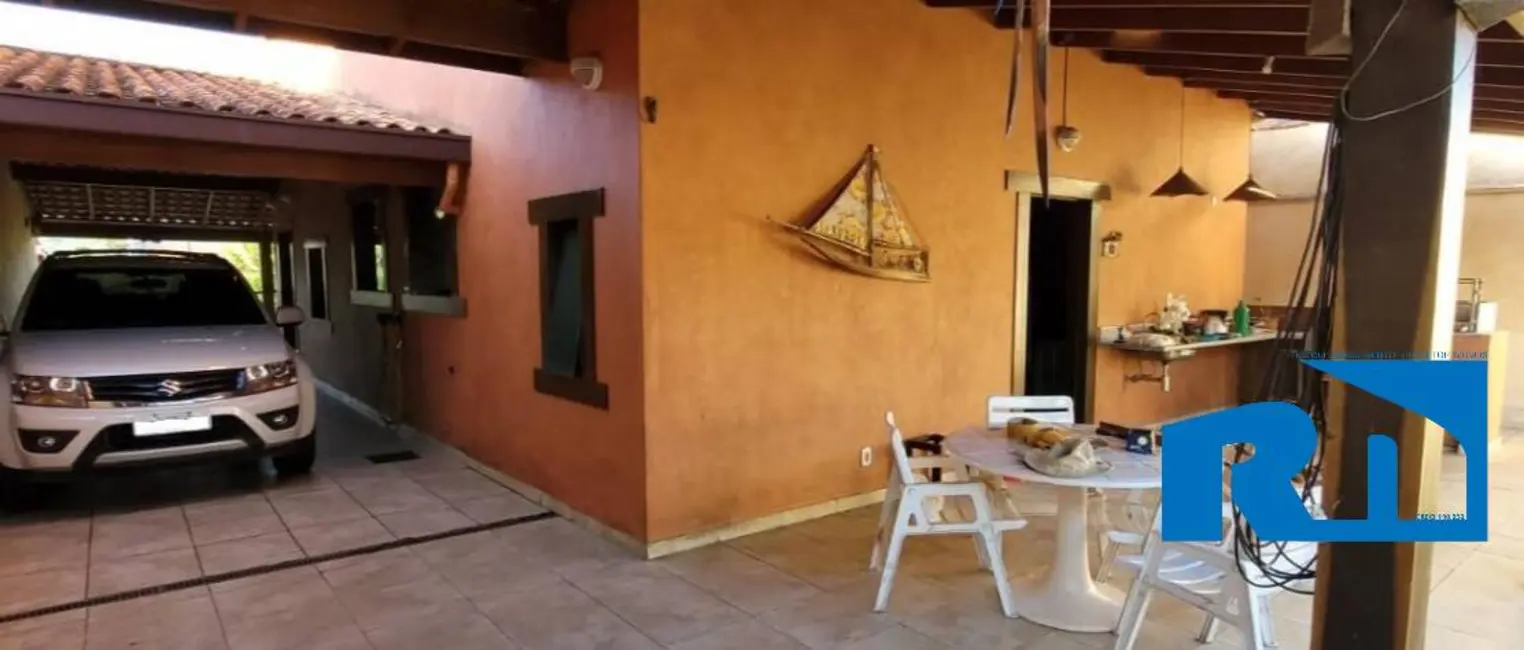 Casa com 3 quartos à venda, 360m2 em Pontal de Santa Marina, Caraguatatuba - SP - imagem 5 Foto 5 de Casa com 3 quartos à venda, 360m2 em Pontal de Santa Marina, Caraguatatuba - SP