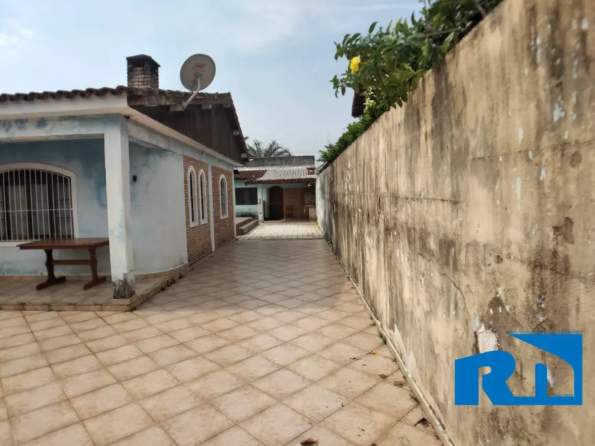 Foto 2 de Casa com 5 quartos à venda, 405m2 em Estância Balneária Hawai, Caraguatatuba - SP