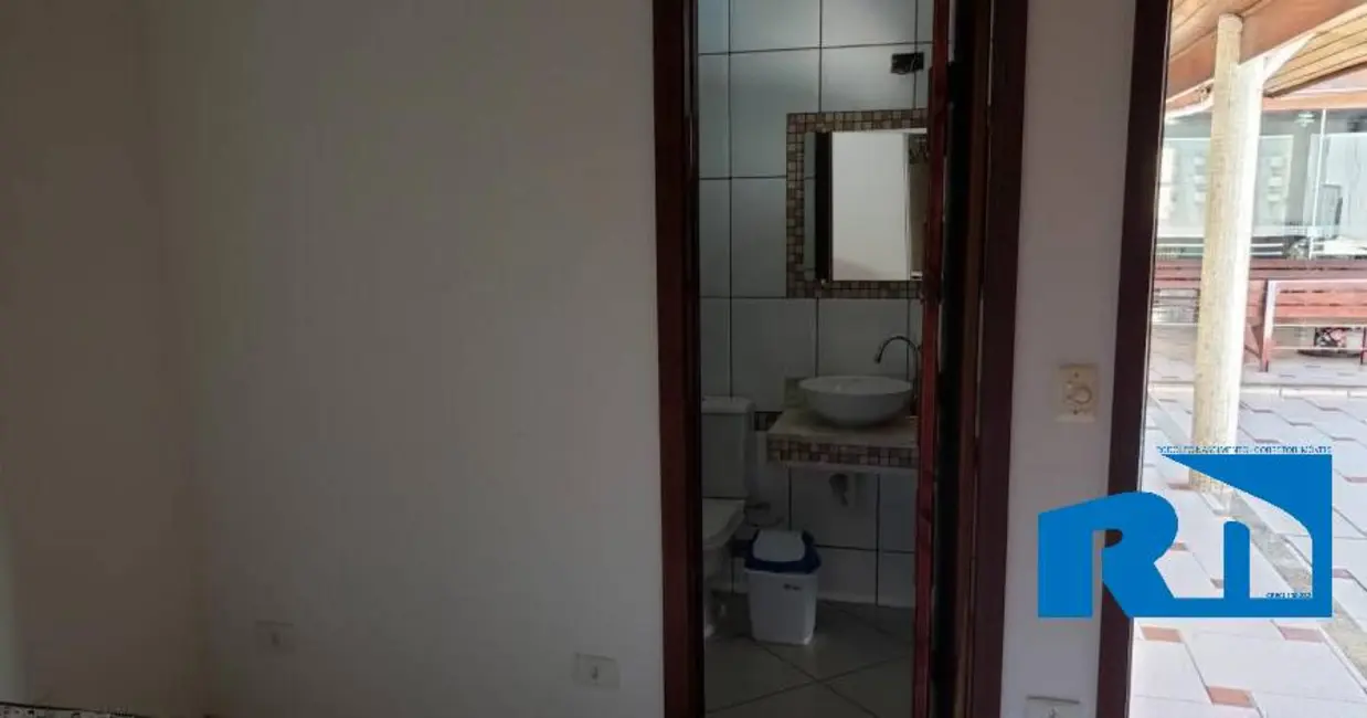 Casa com 3 quartos à venda, 300m2 em Martim de Sá, Caraguatatuba - SP - imagem 3 Foto 3 de Casa com 3 quartos à venda, 300m2 em Martim de Sá, Caraguatatuba - SP