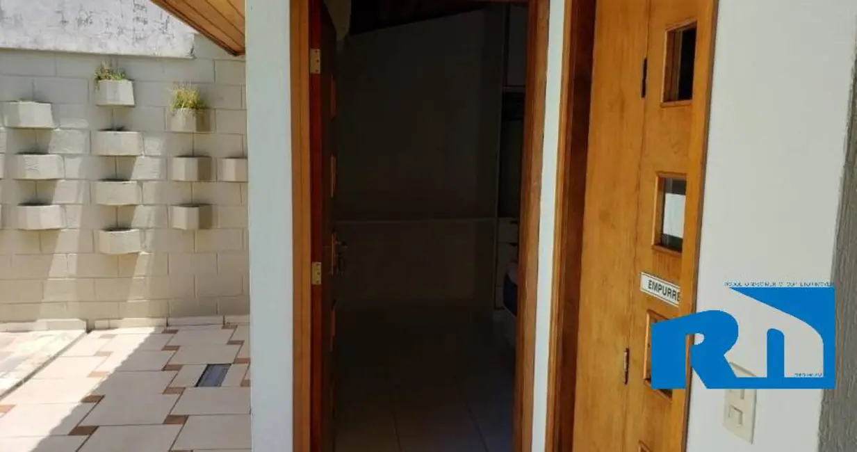 Casa com 3 quartos à venda, 300m2 em Martim de Sá, Caraguatatuba - SP - imagem 4 Foto 4 de Casa com 3 quartos à venda, 300m2 em Martim de Sá, Caraguatatuba - SP